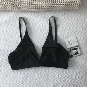 Calvin Klein Convertible Wirefree Bra